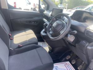 2021 Peugeot Partner 1.5 Bluehdi 1000 Professional in White — image 3