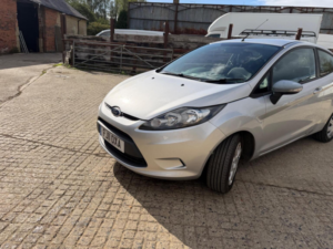 2011 Ford Fiesta 1.4 Tdci Dpf Edge 3dr in Grey — image 3