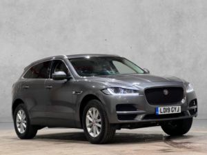 2019 Jaguar F-Pace 2.0 D240 Prestige Auto AWD Euro 6 (s/s) 5dr in Grey — image 3