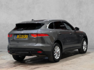 2019 Jaguar F-Pace 2.0 D240 Prestige Auto AWD Euro 6 (s/s) 5dr in Grey — image 5