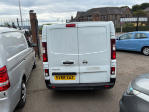 2018 Nissan Nv300 1.6 Dci 1.2t Acenta Panel Van 5dr Diesel Manual L2 H1 Euro 6 (120 Ps) in White — image 4