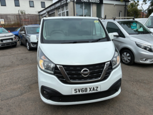 2018 Nissan Nv300 1.6 Dci 1.2t Acenta Panel Van 5dr Diesel Manual L2 H1 Euro 6 (120 Ps) in White — image 6