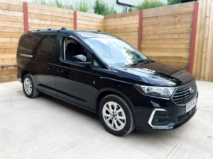 2025 Ford Grand Tourneo Connect 3 SEAT Auto Wheelchair Accessible Disabled Access Vehicle Wav in Black — image 3