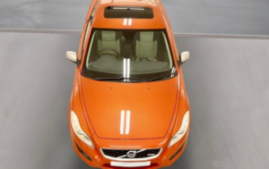 2012 Volvo C30 2.0 R-Design Sports Coupe Euro 5 3dr in Orange — image 2