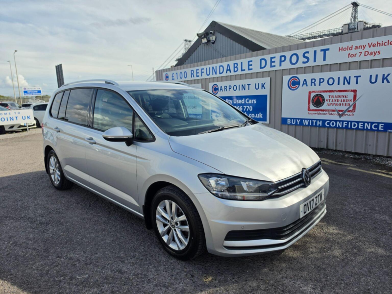 2017 Volkswagen Touran 1.2 Tsi Bluemotion Tech Se Euro 6 (s/s) 5dr in Silver — image 1