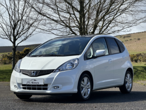 2014 Honda Jazz 1.4 I-Vtec Ex 5dr Auto, White, Petrol + Low Mileage in White — image 2
