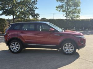 2013 Land Rover Range Rover Evoque 2.2 Sd4 Pure in Red — image 3