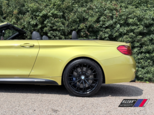 2014 BMW M4 3.0 M4 Convertible in Yellow — image 4