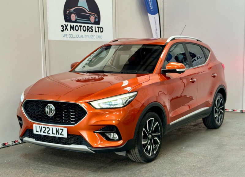 2022 MG MG Zs 1.0 T-Gdi Exclusive Auto Euro 6 5dr in Orange — image 1