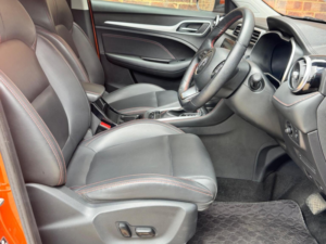 2022 MG MG Zs 1.0 T-Gdi Exclusive Auto Euro 6 5dr in Orange — image 3