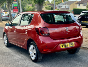 2017 Dacia Sandero 0.9 Laureate Tce 90 in Red — image 5