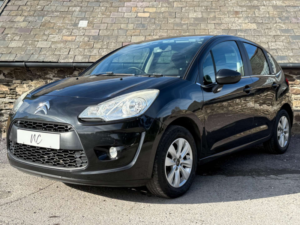 2010 Citroen C3 1.4 C3 Vtr+ Hdi 5dr in Black — image 2