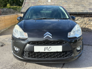 2010 Citroen C3 1.4 C3 Vtr+ Hdi 5dr in Black — image 5