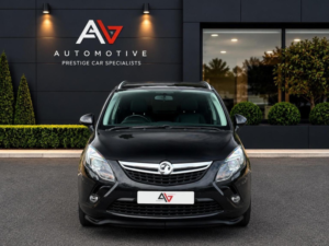 2015 Vauxhall Zafira Tourer 2.0 Cdti Sri Auto Euro 6 5dr in Black — image 2