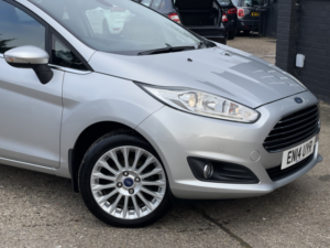 2014 Ford Fiesta 1.6 Titanium in Silver — image 4