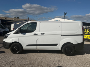 2017 Ford Transit Custom 2.0 Tdci 290 L1 H1 5dr in White — image 4
