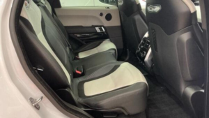 2020 Land Rover Range Rover Sport 5.0 P575 V8 Svr Auto 4WD Euro 6 (s/s) 5dr in White — image 3