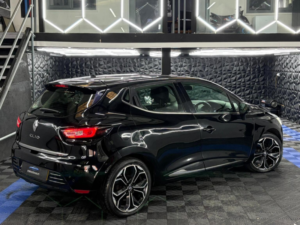 2017 Renault Clio 1.5 Dci Dynamique S Nav Edc Euro 6 (s/s) 5dr in Black — image 5