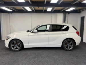 2014 BMW 1 Series 1.6 116i Sport Euro 6 (s/s) 5dr — image 4