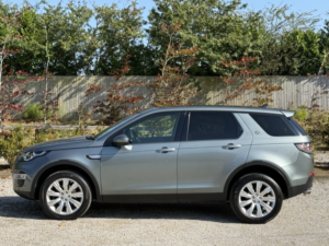 2015 Land Rover Discovery Sport 2.2 Sd4 Hse Luxury in Grey — image 5