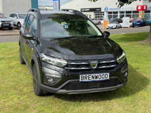 2023 Dacia Jogger 1.0 Tce Extreme Se MPV 5dr Petrol Manual Euro 6 (s/s) (110 Ps) in Black — image 2