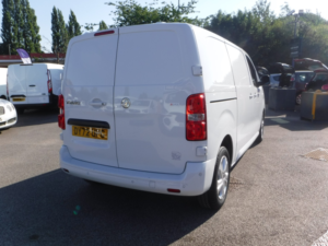 2023 Vauxhall Vivaro 2.0 Vivaro Elite 2.0 145 M6 L1h1 3100 Panel Van in White — image 6