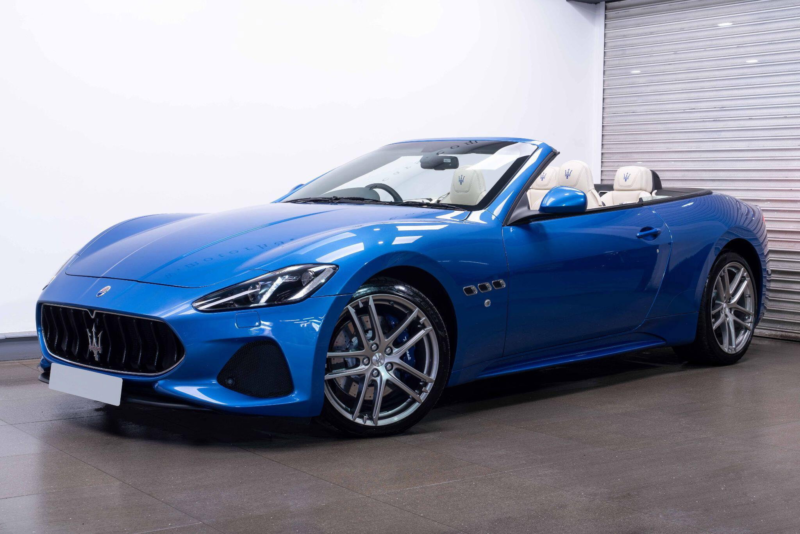 2018 Maserati Grancabrio 4.7 V8 Sport Auto Euro 5 2dr in Blue — image 1