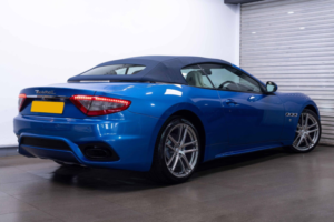 2018 Maserati Grancabrio 4.7 V8 Sport Auto Euro 5 2dr in Blue — image 2