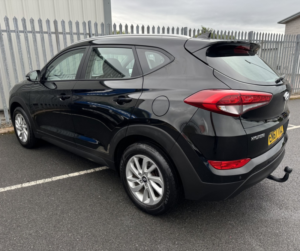 2017 Hyundai Tucson 1.7 Crdi Se Nav in Black — image 4