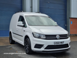 2019 Volkswagen Caddy 2.0 Tdi C20 Bluemotion Tech Trendline Swb Euro 6 (s/s) 5dr in White — image 5