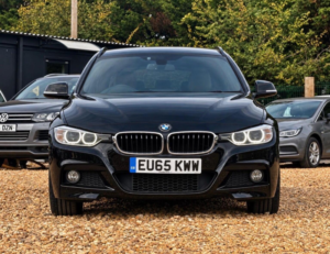 2015 BMW 3 Series 3.0 330d M Sport Touring Auto Xdrive Euro 5 (s/s) 5dr in Black — image 4