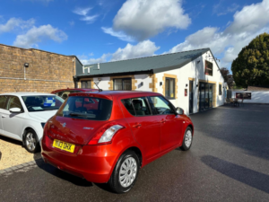 2013 Suzuki Swift 1.2 Sz2 Euro 5 5dr in Orange — image 5