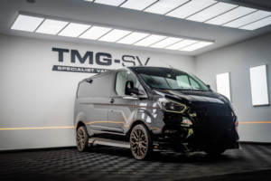 2021 Ford Transit Custom 2.0 Limited Panel Van 5dr Diesel Manual L1 H1 Euro 6 Tmg Rs Sport (130 Ps) in Black — image 4