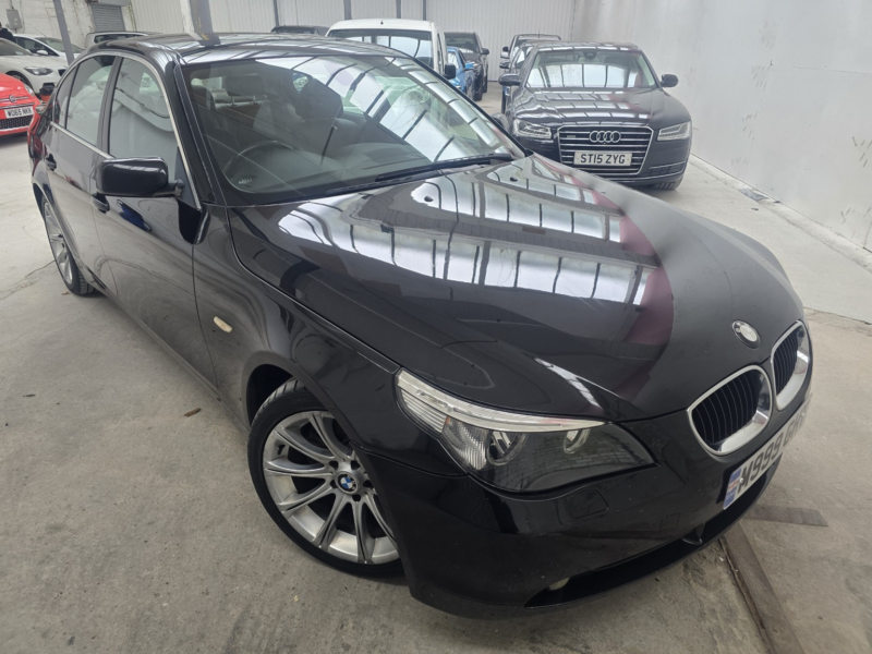 2006 BMW 5 Series 2.0 520d Se Saloon in Black — image 1
