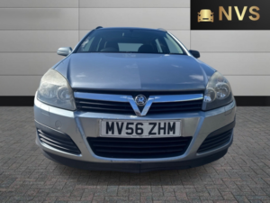 2006 Vauxhall Astra 1.8 I 16v Club in Silver — image 2