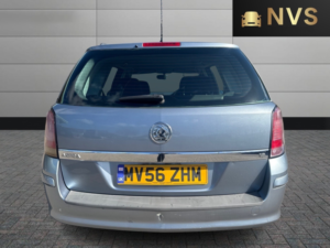 2006 Vauxhall Astra 1.8 I 16v Club in Silver — image 6