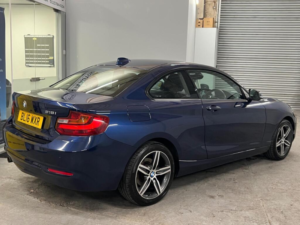 2016 BMW 2 Series 1.5 218i Sport Coupe 2dr Petrol Manual Euro 6 (s/s) (136 Ps) in Blue — image 3