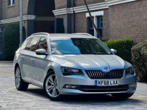2019 Skoda Superb 2.0 Tdi Se L Executive DSG Euro 6 (s/s) 5dr in Silver — image 3