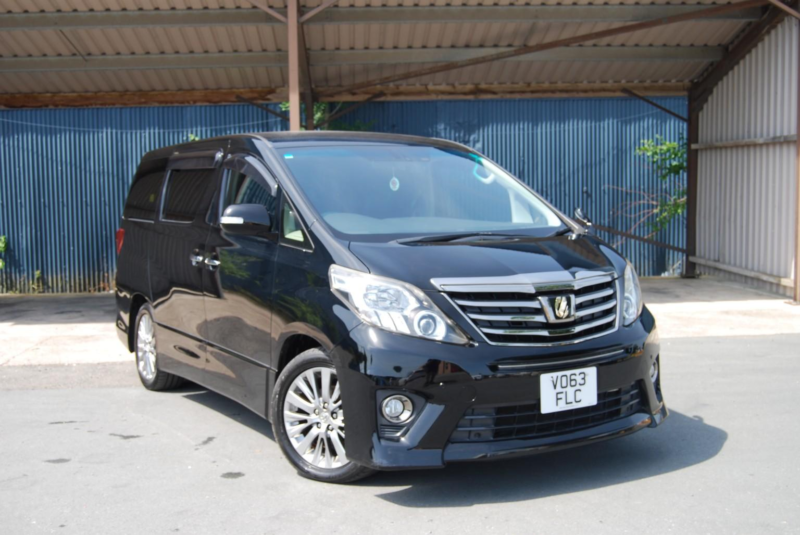 2013 Toyota Alphard 3.5 Gold Edition 2 in Black — image 1