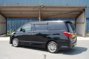 2013 Toyota Alphard 3.5 Gold Edition 2 in Black — image 4