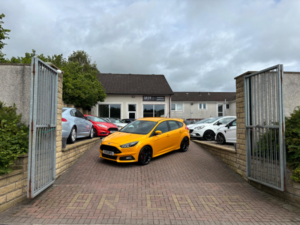 2017 Ford Focus 2.0t Ecoboost St-3 Euro 6 (s/s) 5dr in Yellow — image 3