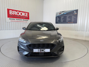 2018 Ford Focus 1.0t Ecoboost St-Line Euro 6 (s/s) 5dr in Grey — image 5