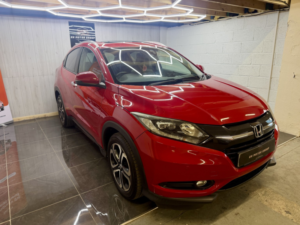 2018 Honda Hr-V 1.5 I-Vtec Ex in Red — image 4