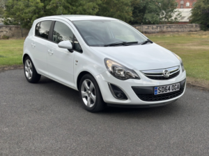 2014 Vauxhall Corsa 1.4 16v Sxi in White — image 4