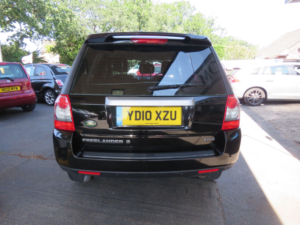 2010 Land Rover Freelander 2 2.2 Td4 Xs Auto 4WD Euro 4 5dr in Black — image 6