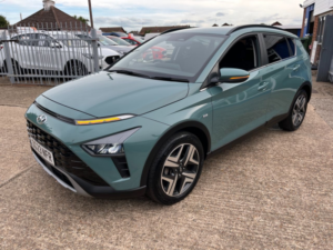 2023 Hyundai Bayon 1.0 T-Gdi Mhev Premium SUV 5dr Petrol Hybrid Dct Euro 6 (s/s) (100 Ps) in Green — image 3
