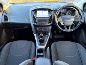 2018 Ford Focus 1.5 Tdci Zetec Edition Euro 6 (s/s) 5dr in Silver — image 2