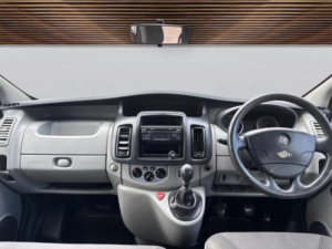 2014 Vauxhall Vivaro 2.0 2900 Cdti Fwd L3 4dr in White — image 3