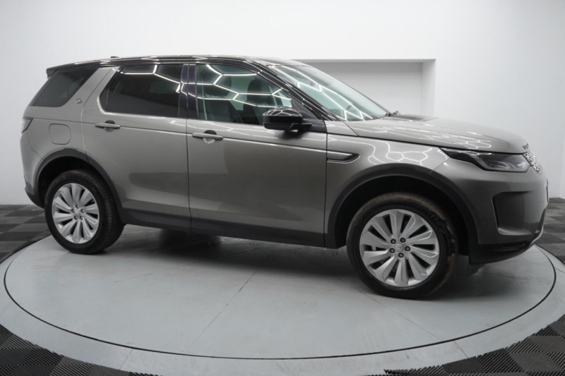 2020 Land Rover Discovery Sport 2.0 D180 Mhev Se Auto 4WD Euro 6 (s/s) 5dr in Silver — image 1