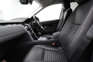 2020 Land Rover Discovery Sport 2.0 D180 Mhev Se Auto 4WD Euro 6 (s/s) 5dr in Silver — image 3
